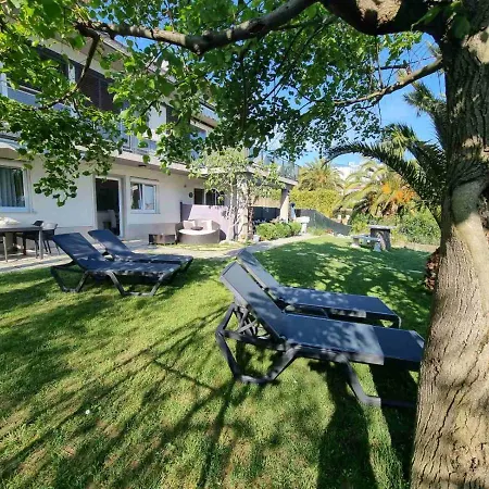 With Seaview And Garden For 6