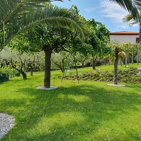 With Seaview And Garden For 6 Portoroz