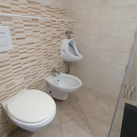 With Seaview And Garden For 6 Апартаменты *