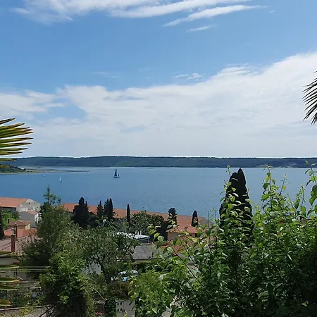 With Seaview And Garden For 6 Portorož