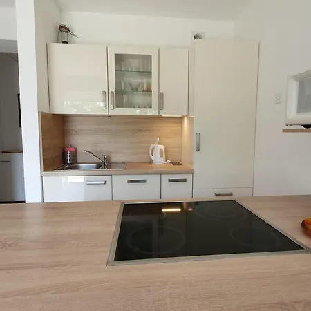 With Seaview And Garden For 6