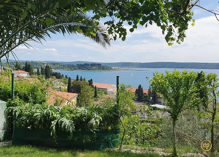 With Seaview And Garden For 6 Portorož