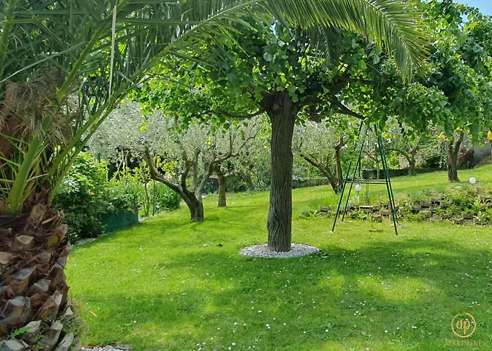 With Seaview And Garden For 6 Portorož