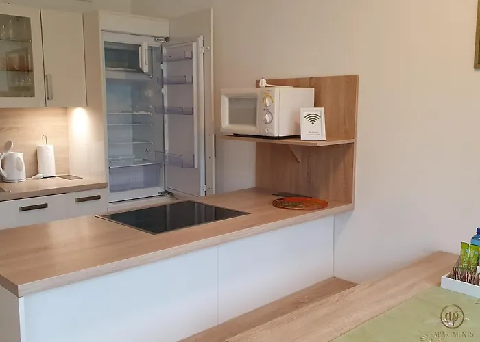 With Seaview And Garden For 6